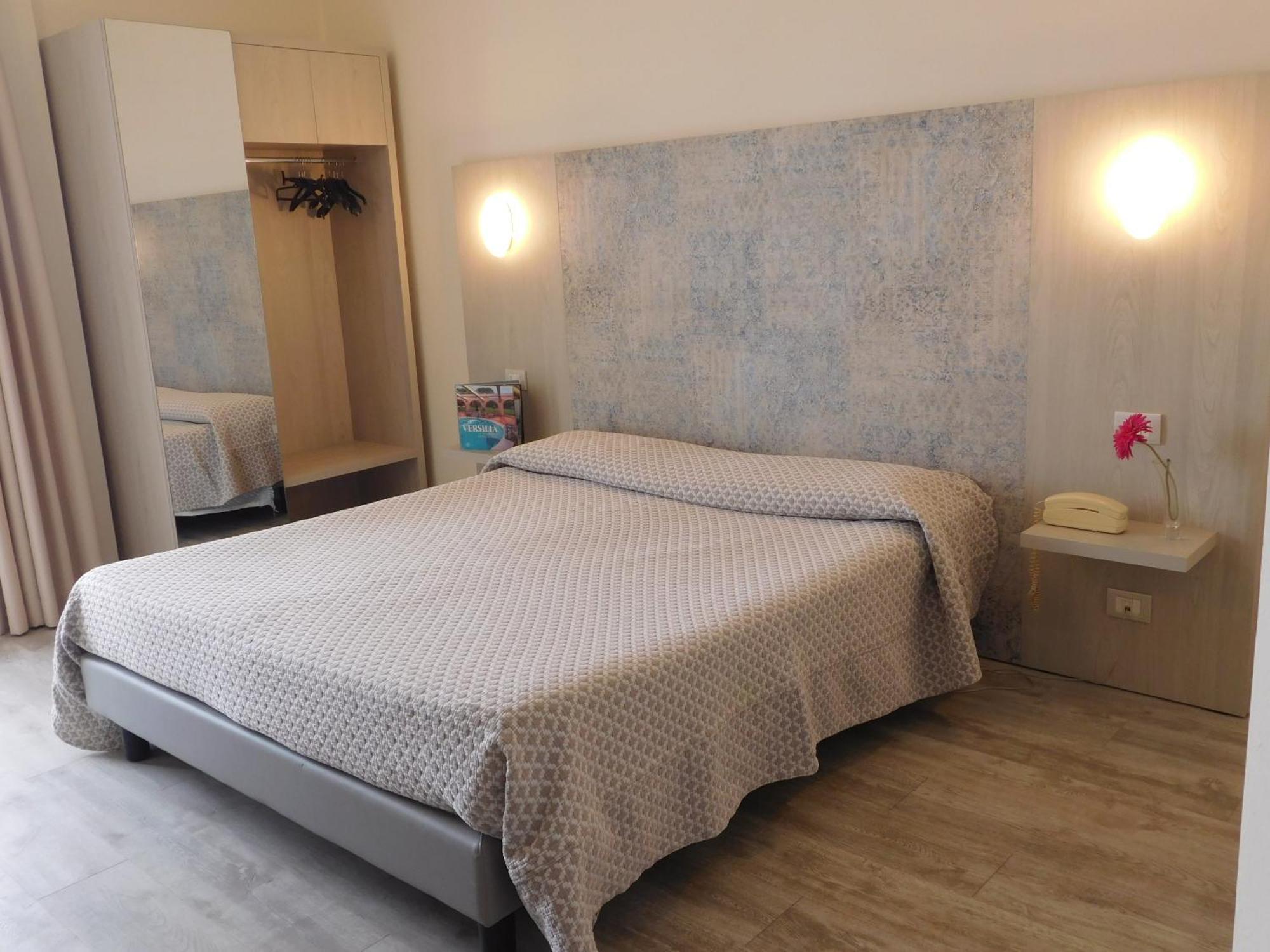 Hotel Oceano Марина-ди-Пьетрасанта Экстерьер фото
